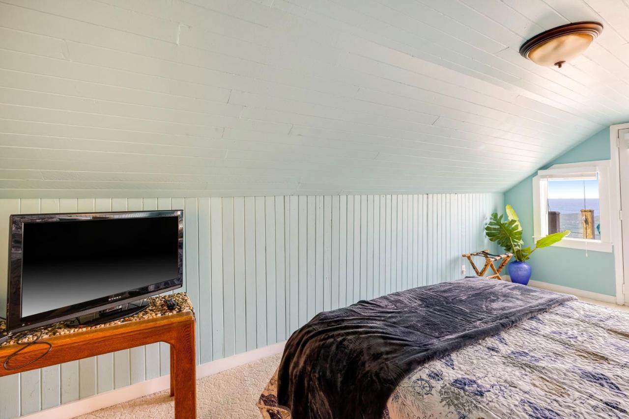 Captain'S Quarters And Cabins Depoe Bay Kamer foto